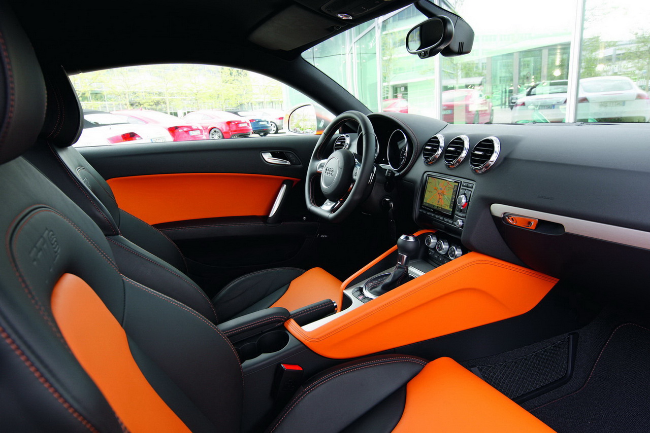 Audi TTS 2011