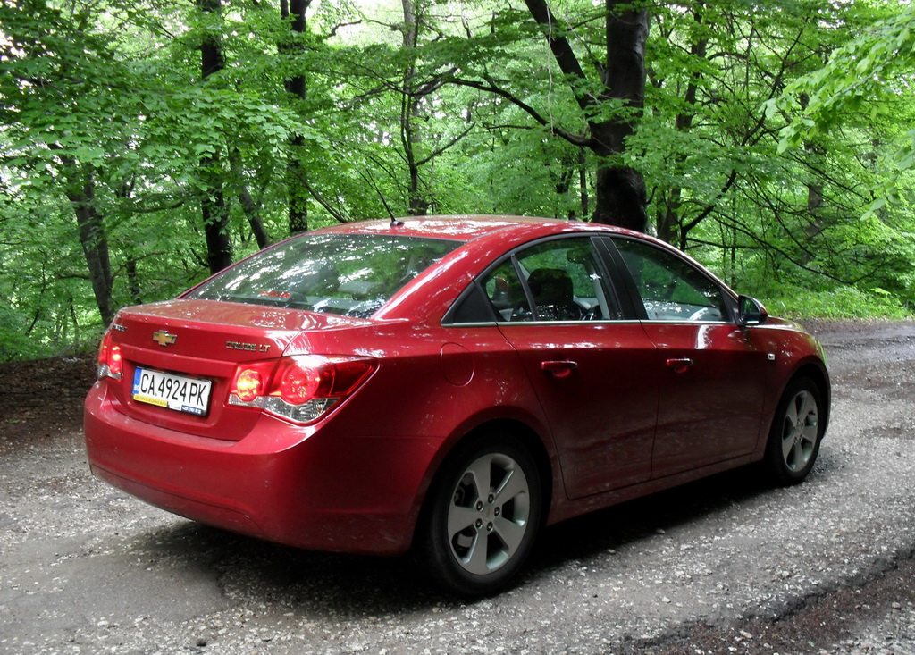 Chevrolet Cruze LT 2.0 (тест драйв)