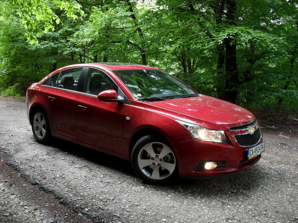 Chevrolet Cruze LT 2.0 (тест драйв)