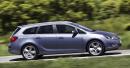 Opel Astra Sports Tourer 2011