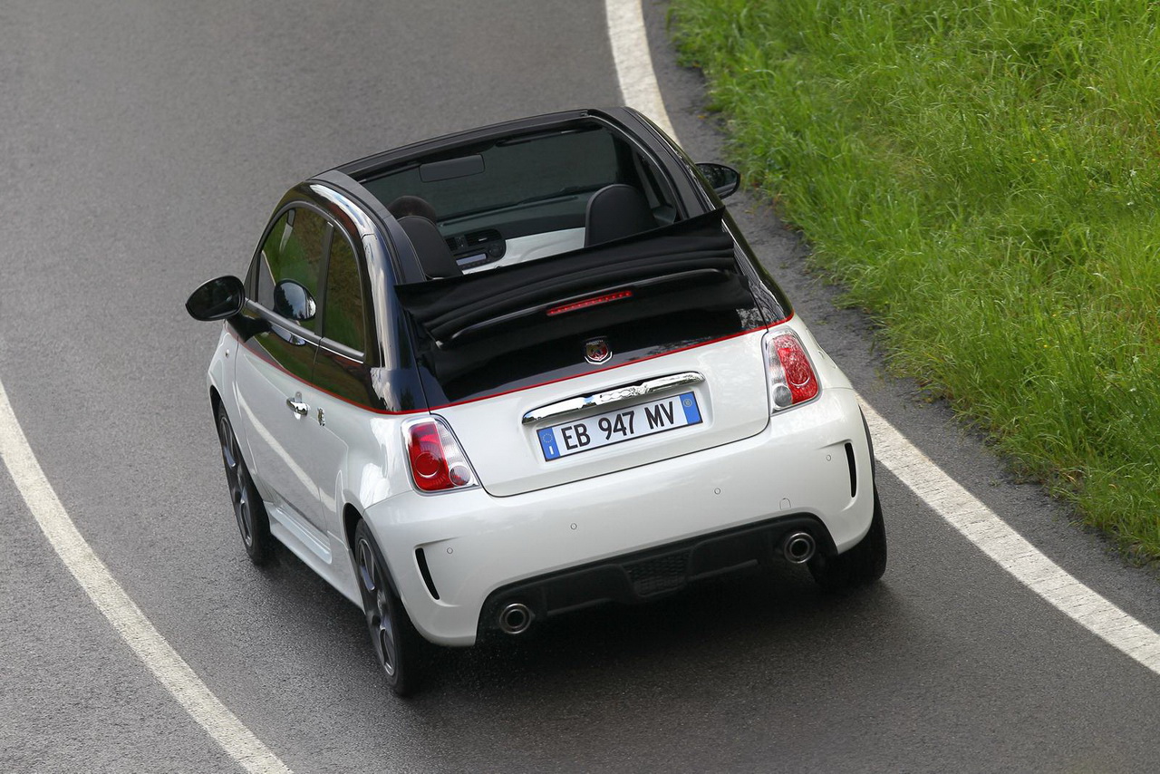 Fiat 500 C и Punto Evo Abarth (нови снимки)