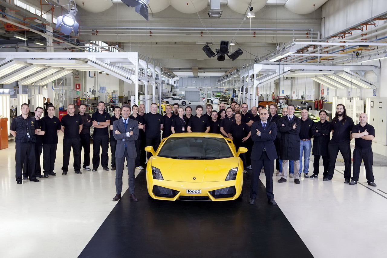 Lamborghini Gallardo номер 10 000