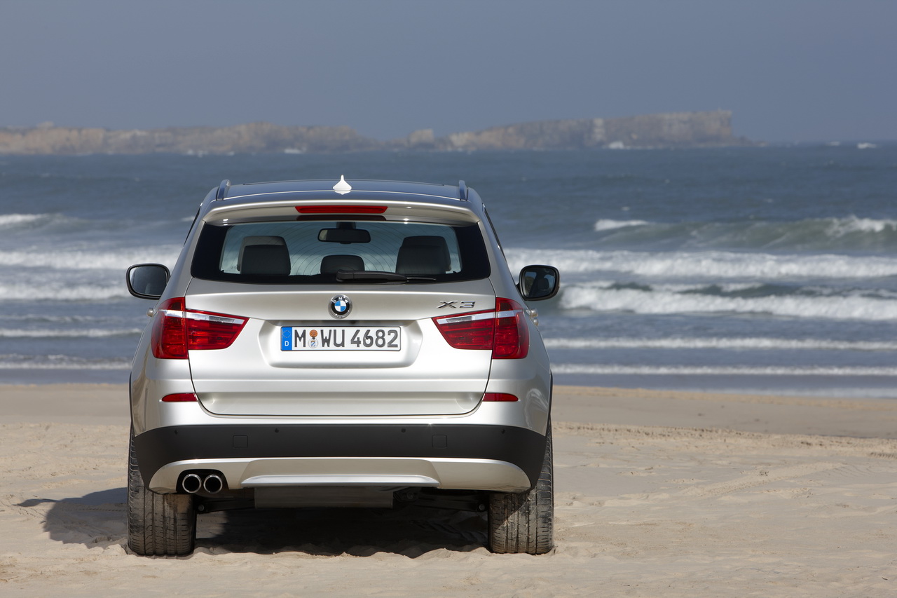 BMW X3 2011