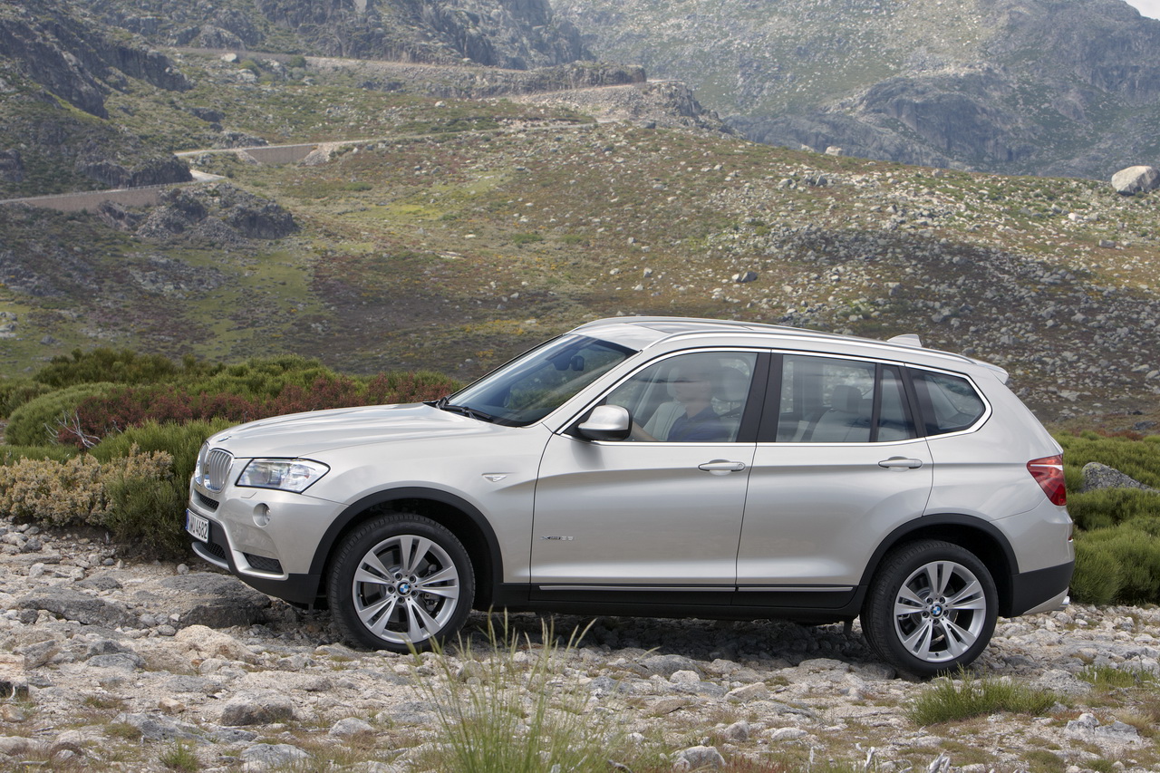 BMW X3 2011