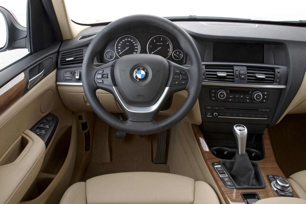 BMW X3 2011