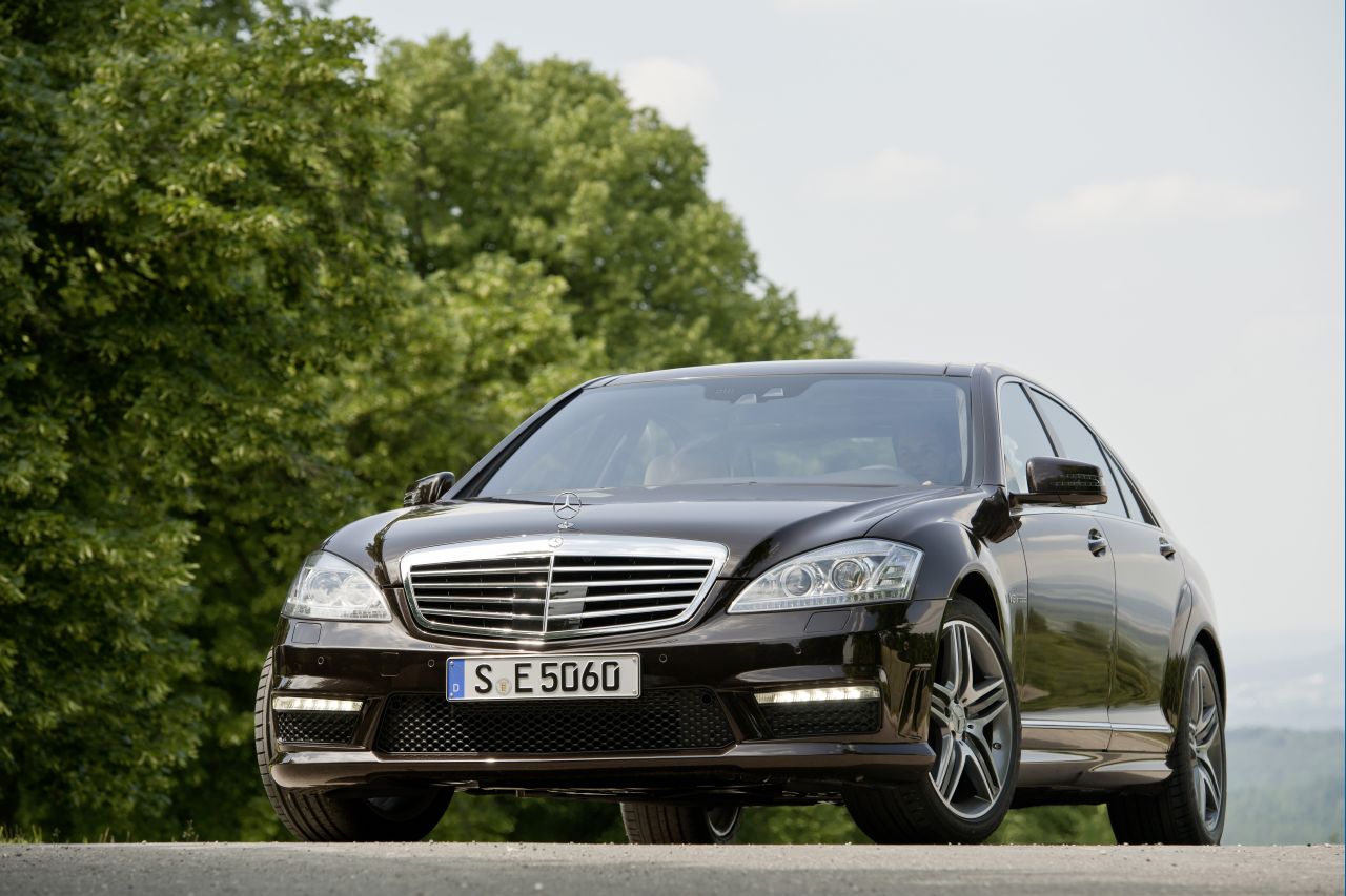 Mercedes S 63 AMG 2011