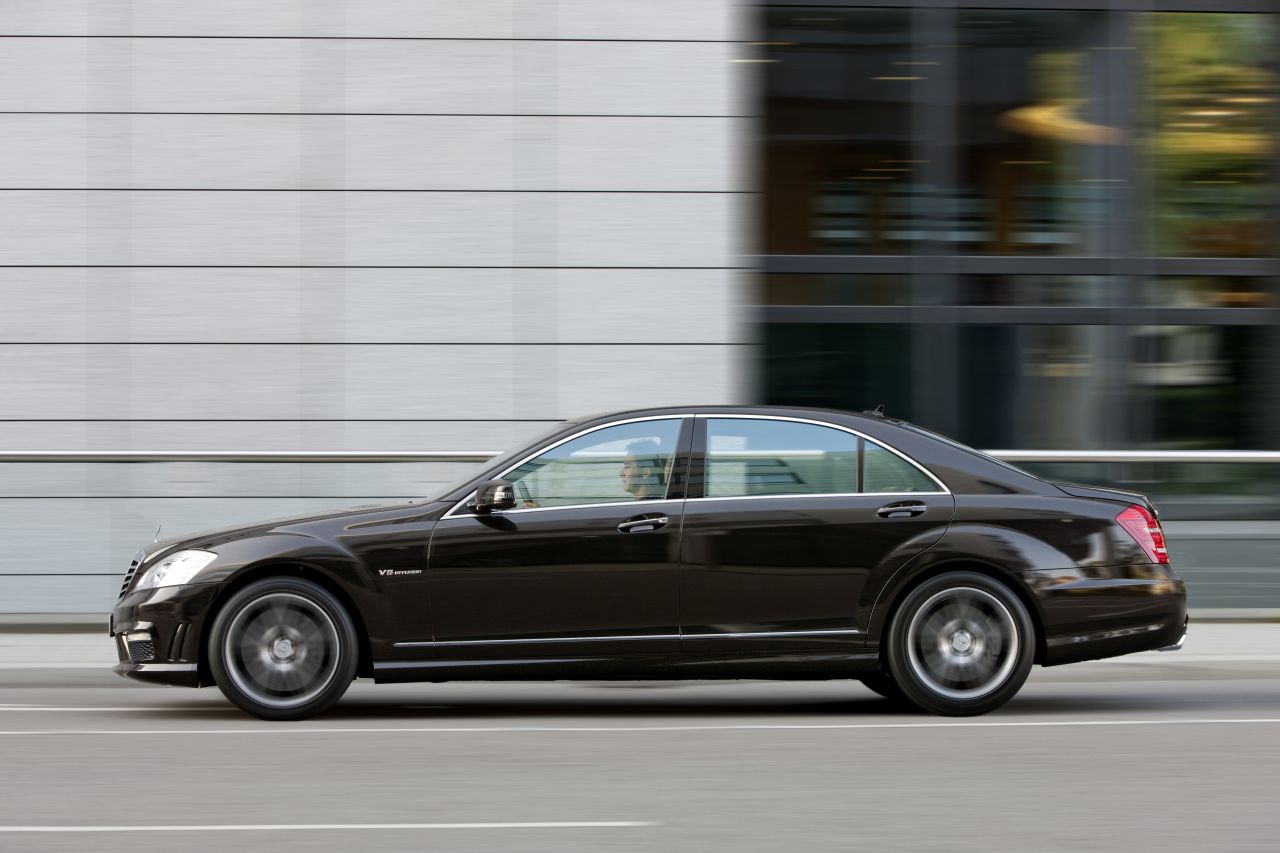 Mercedes S 63 AMG 2011