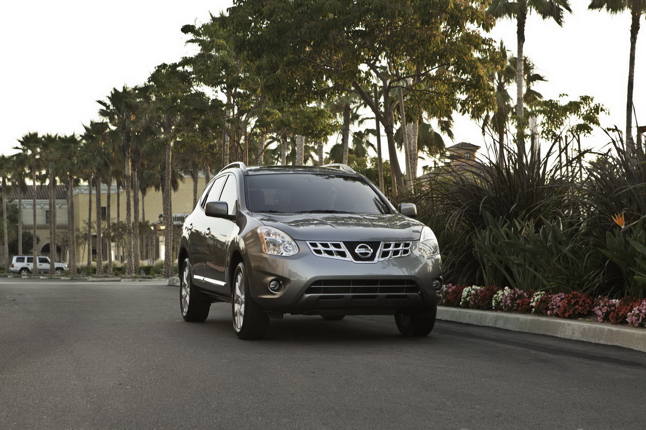 Nissan Rogue 2011