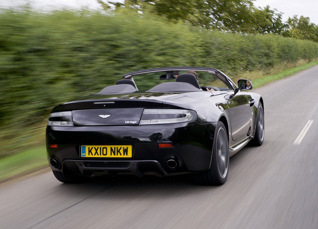 Aston Martin V8 Vantage N420 Roadster