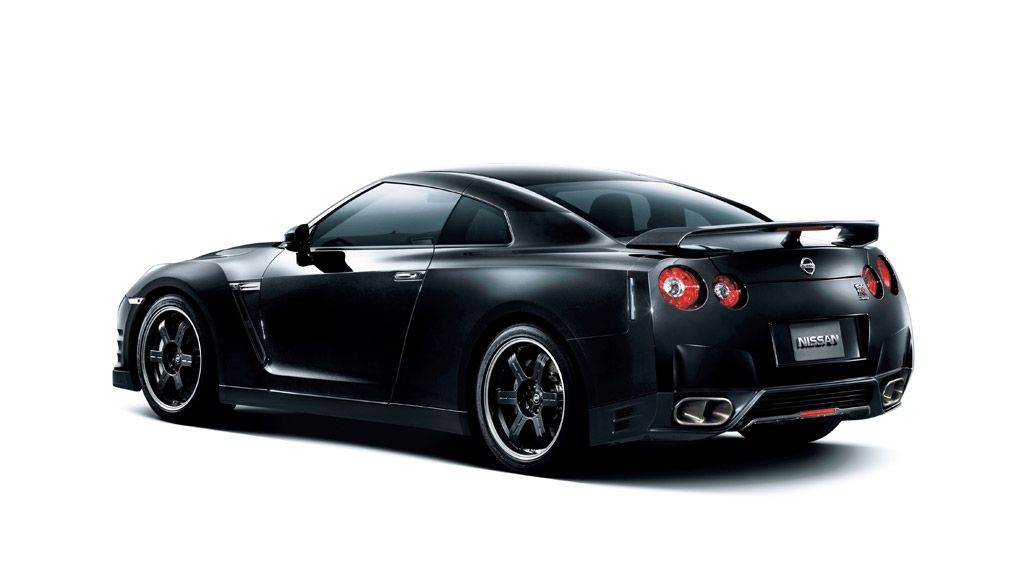 Nissan GT-R 2011