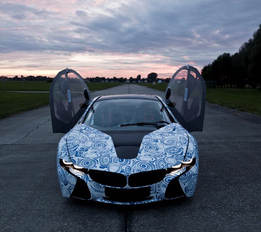 BMW Vision EfficientDynamics с маскировка