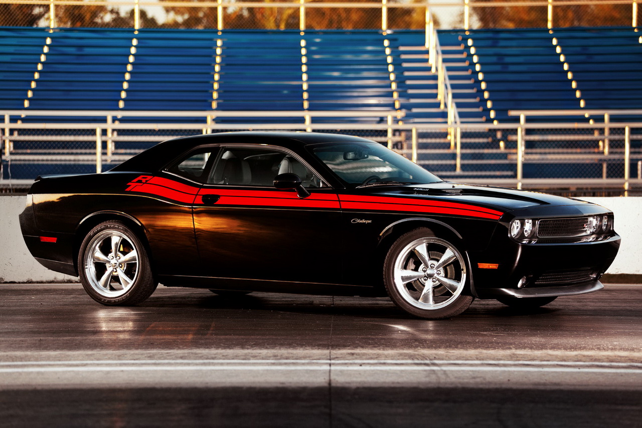 Dodge Challenger 2011