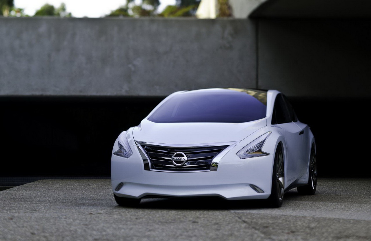 Nissan Ellure Concept