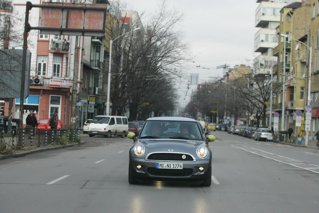 Mini E в България