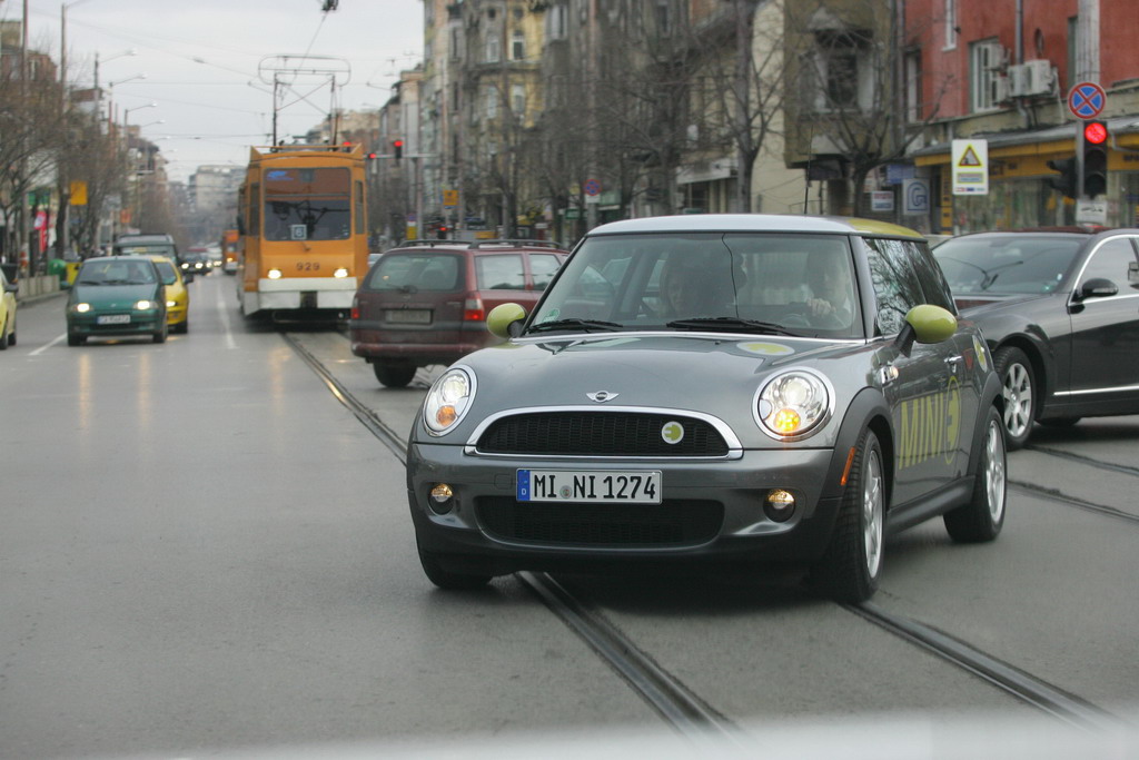 Mini E в България