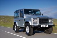 Land Rover Defender претърпя леки промени