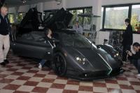 Pagani Zonda Absolute също е единствен