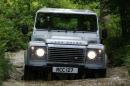Задава се ново поколение на Land Rover Defender