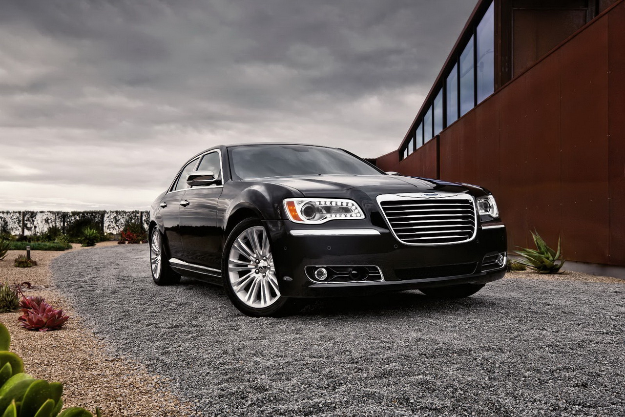 Chrysler 300 (нови снимки)