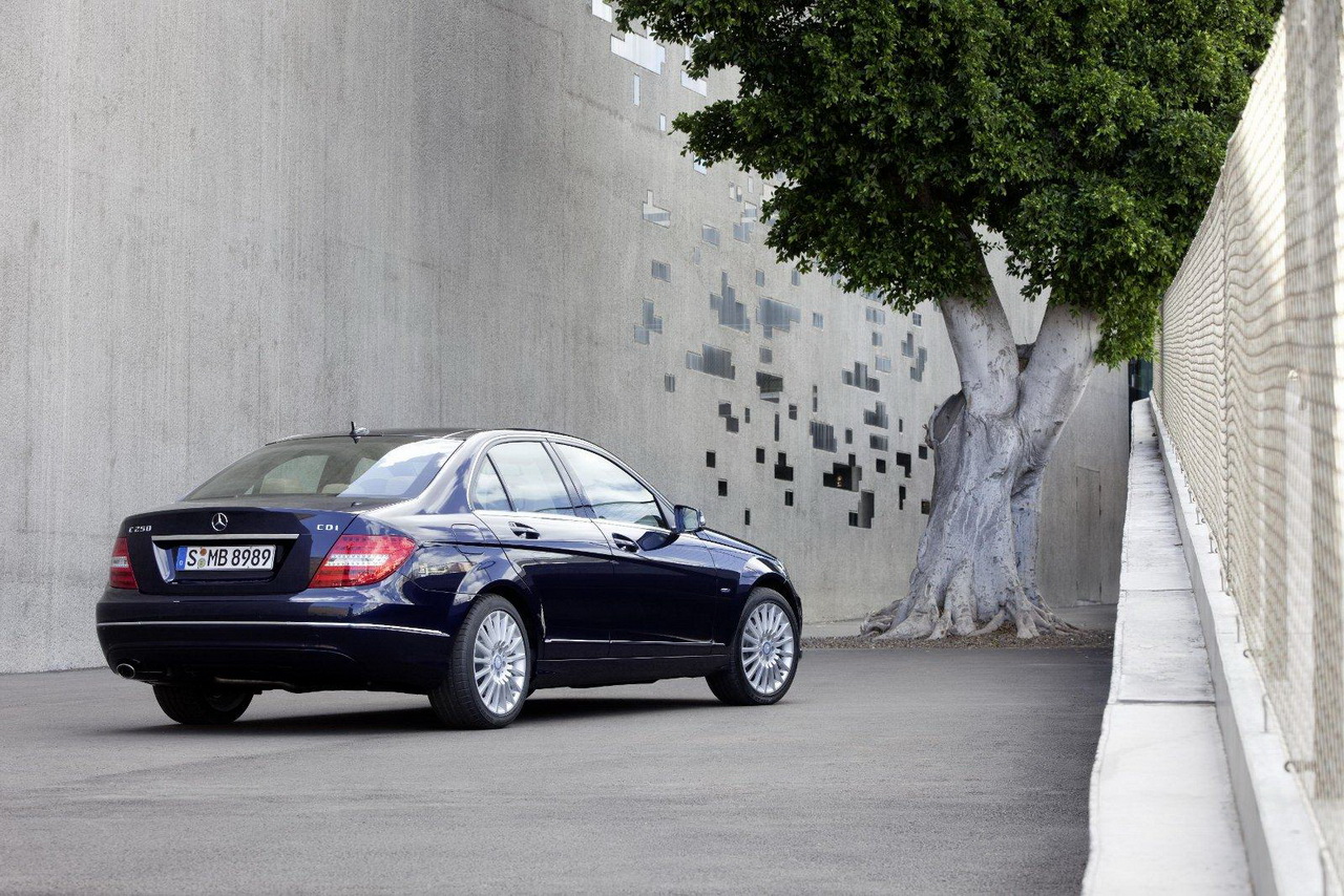 Mercedes C-Class 2011