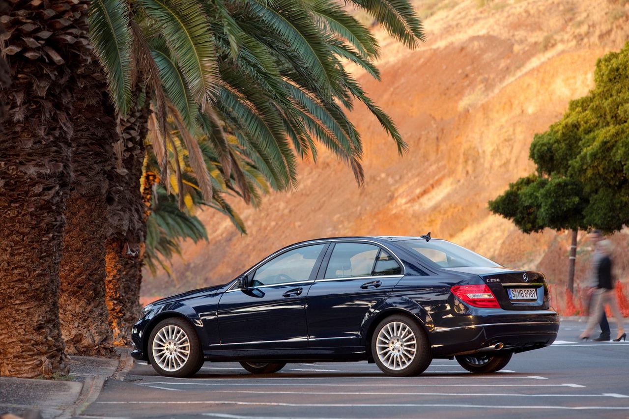 Mercedes C-Class 2011