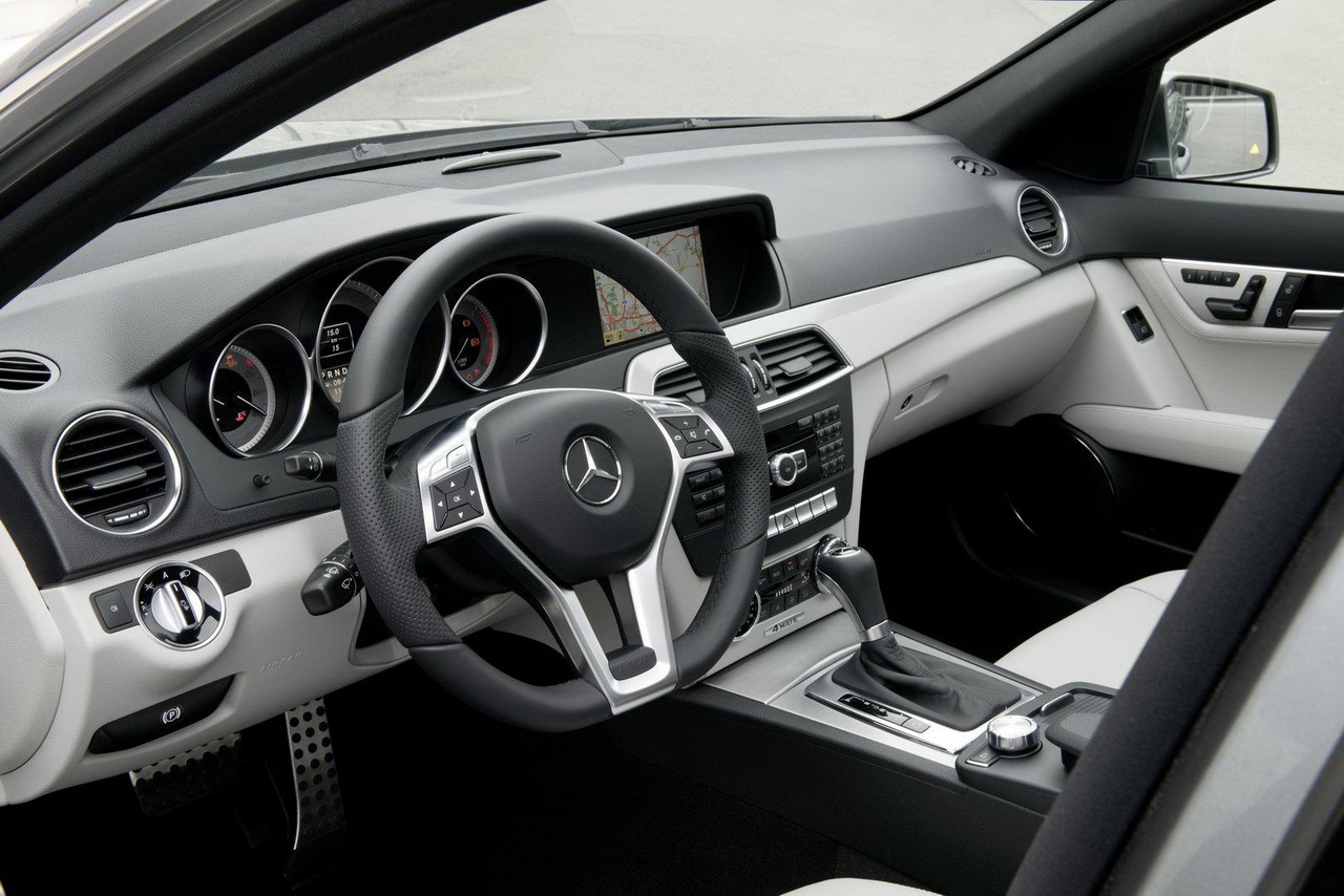 Mercedes C-Class 2011