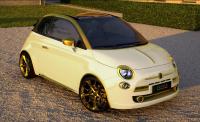 Китаец се изръси 500 000 евро за златен Fiat 500C Abarth
