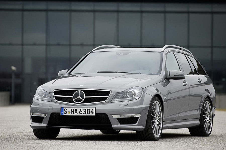 Mercedes C 63 AMG 2011