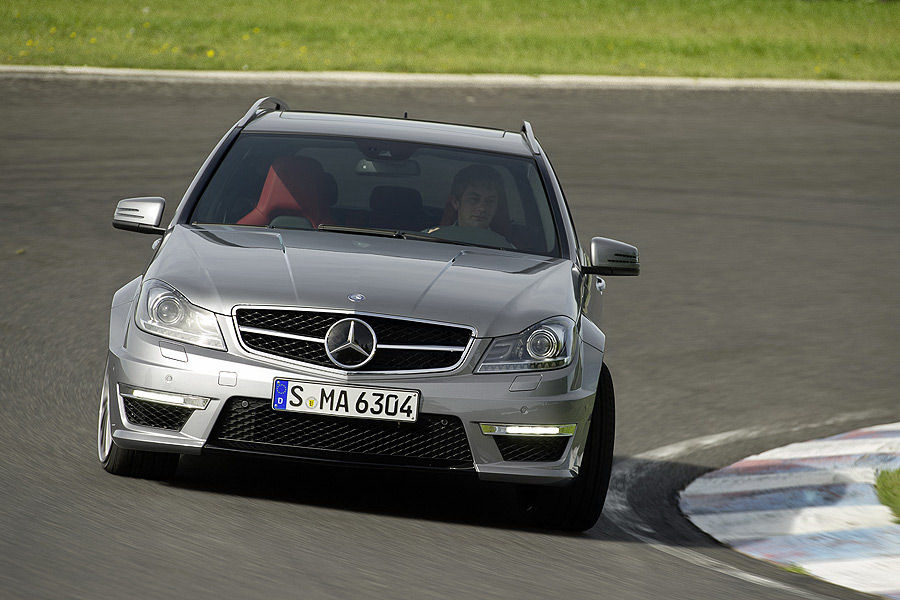 Mercedes C 63 AMG 2011