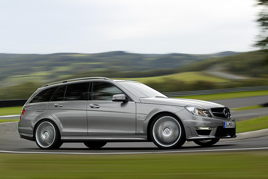 Mercedes C 63 AMG 2011