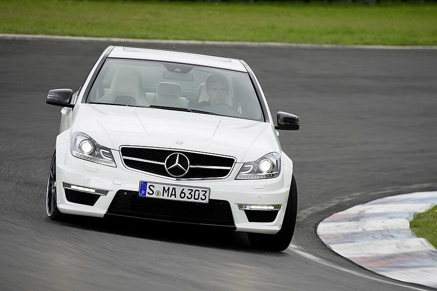 Mercedes C 63 AMG 2011