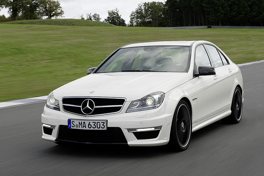 Mercedes C 63 AMG 2011