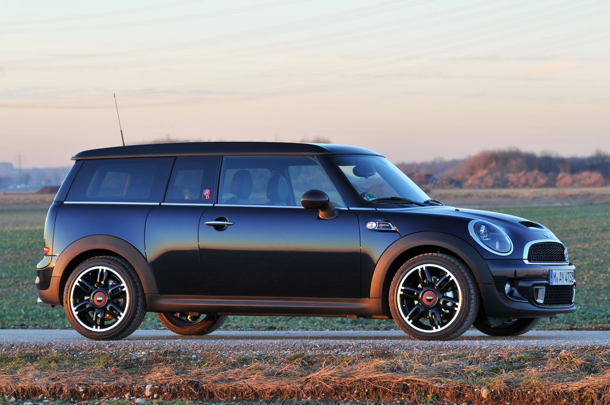 Mini Clubman Hampton и Mini Cooper JCW 2011