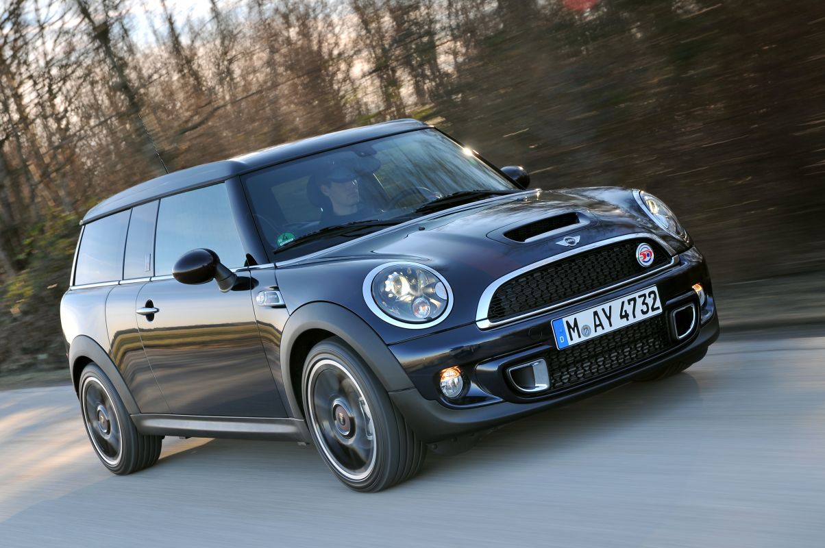 Mini Clubman Hampton и Mini Cooper JCW 2011