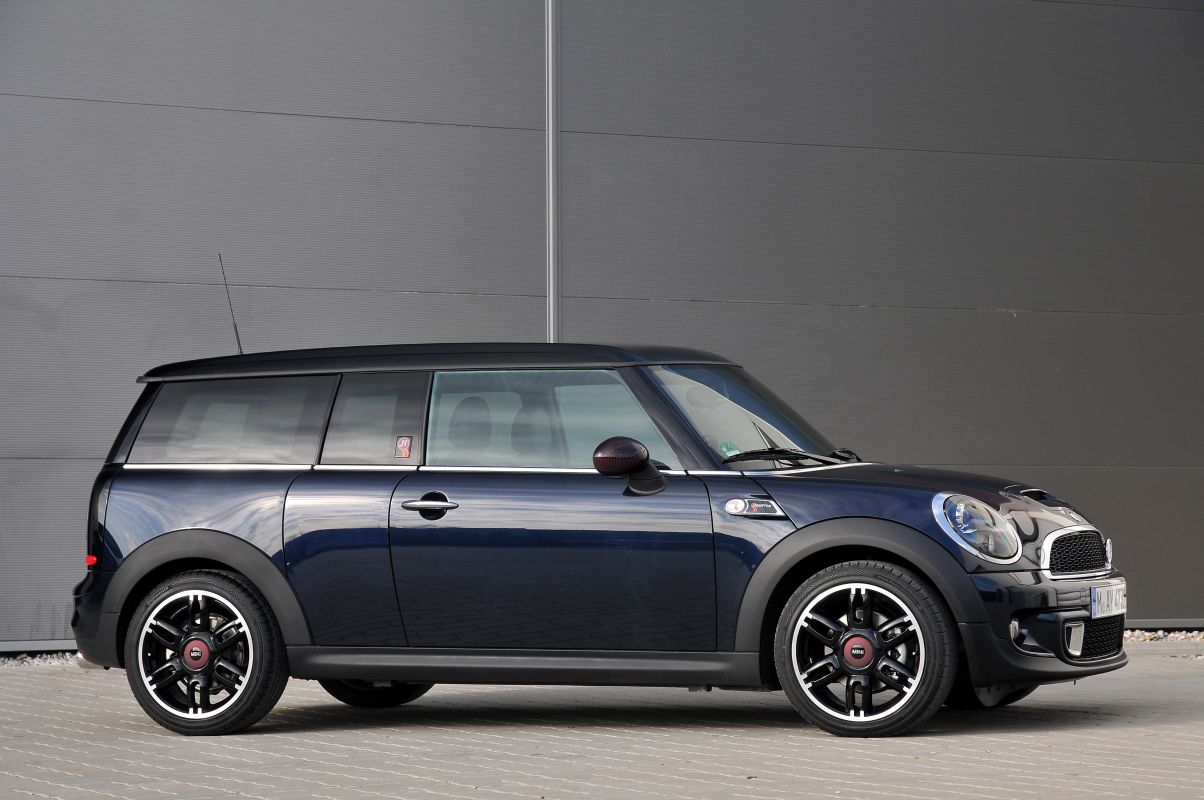 Mini Clubman Hampton и Mini Cooper JCW 2011