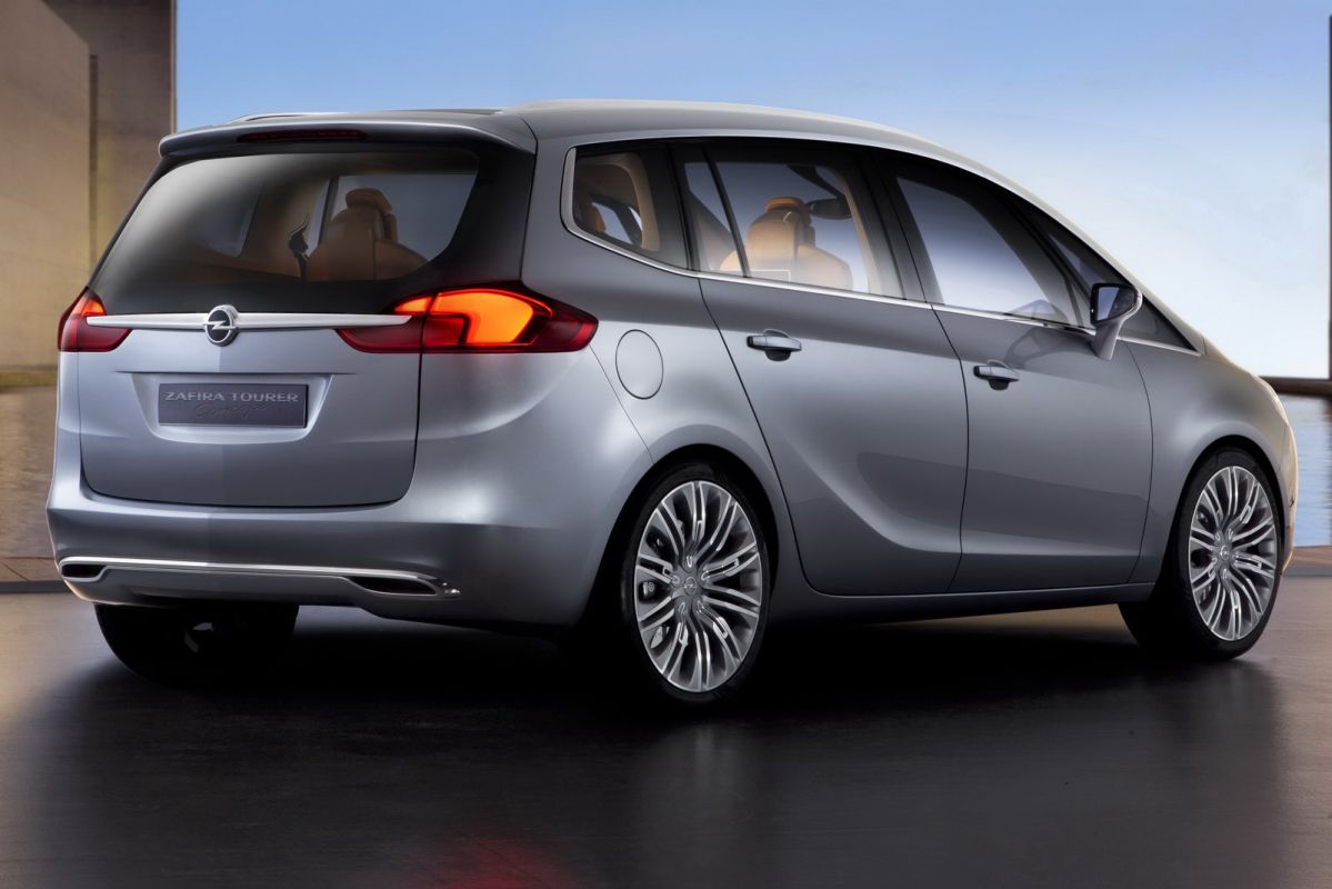 Opel Zafira Tourer Concept