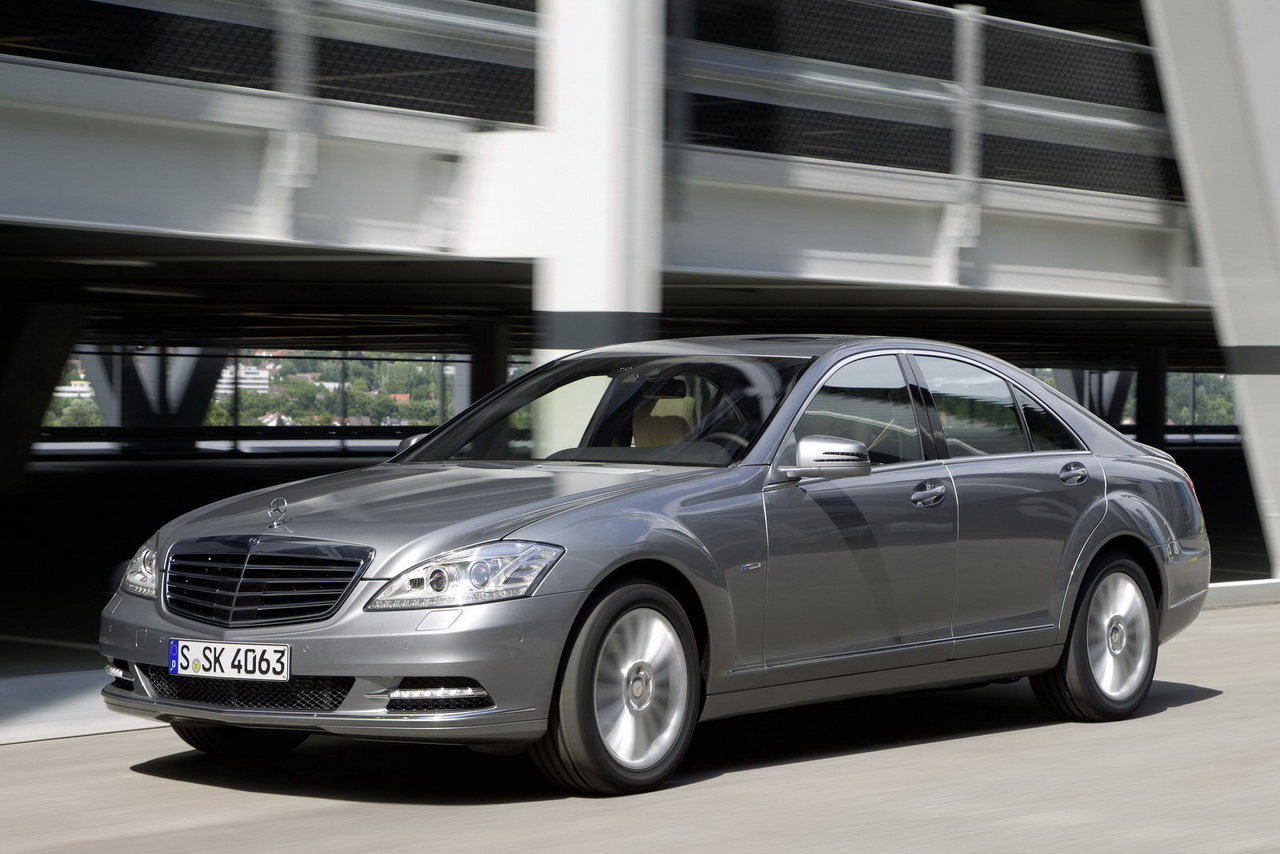 Mercedes S 350 BlueTEC 2011