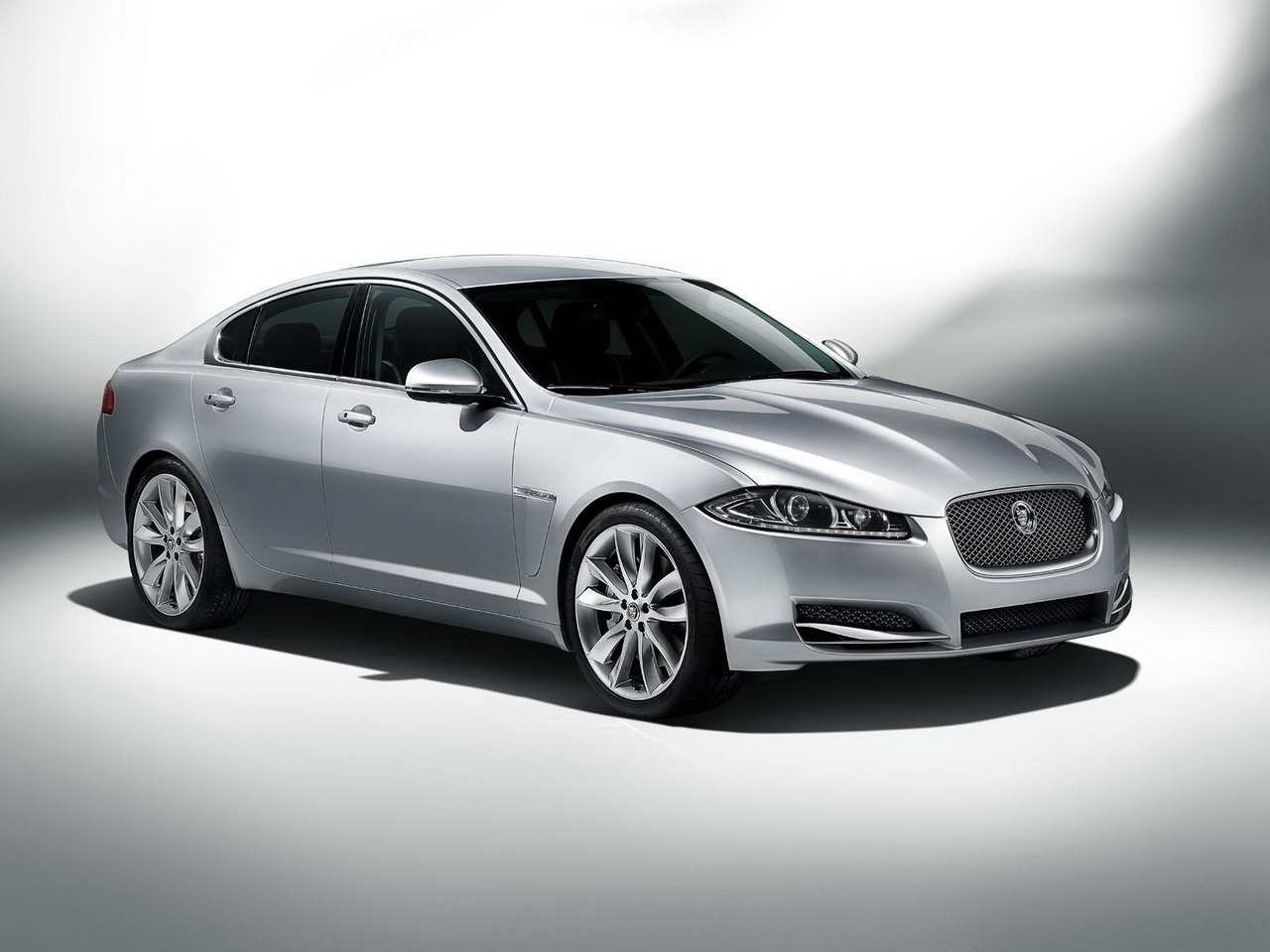 Jaguar XF 2012