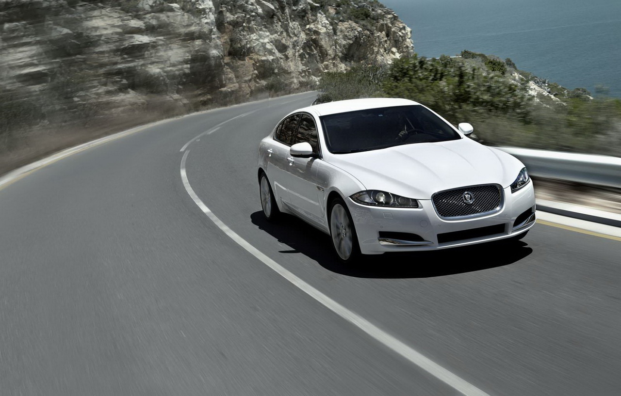 Jaguar XF 2012