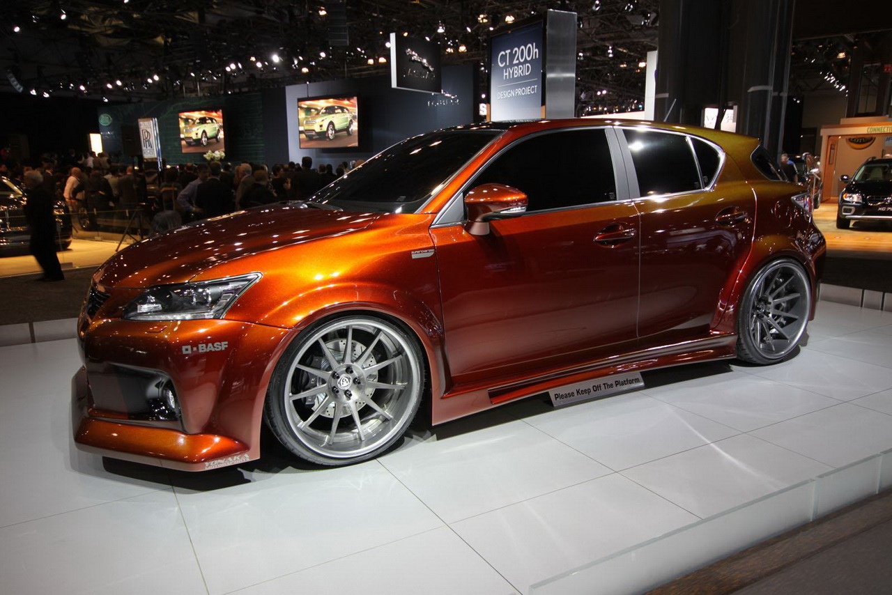 Lexus CT 200h от Fox Marketing