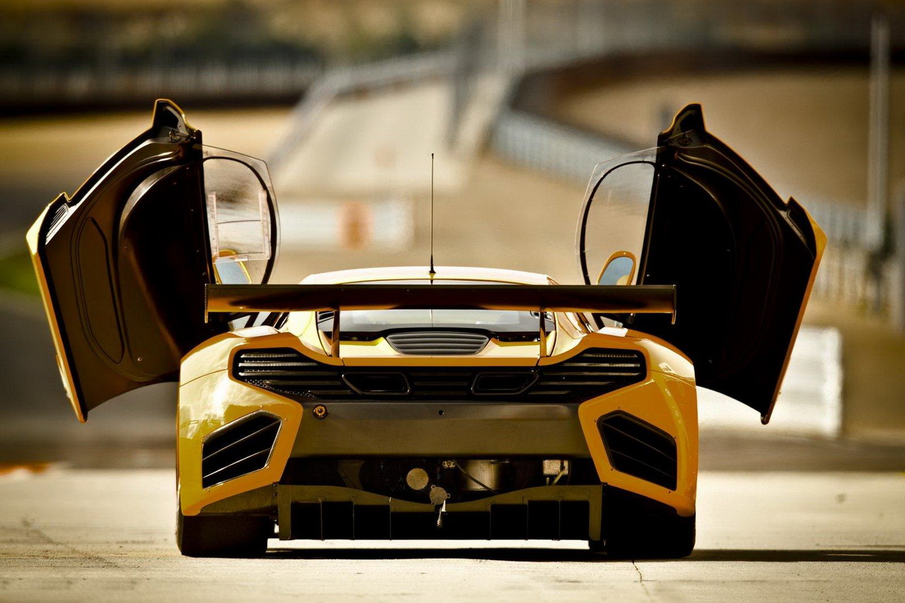 McLaren MP4-12C GT3