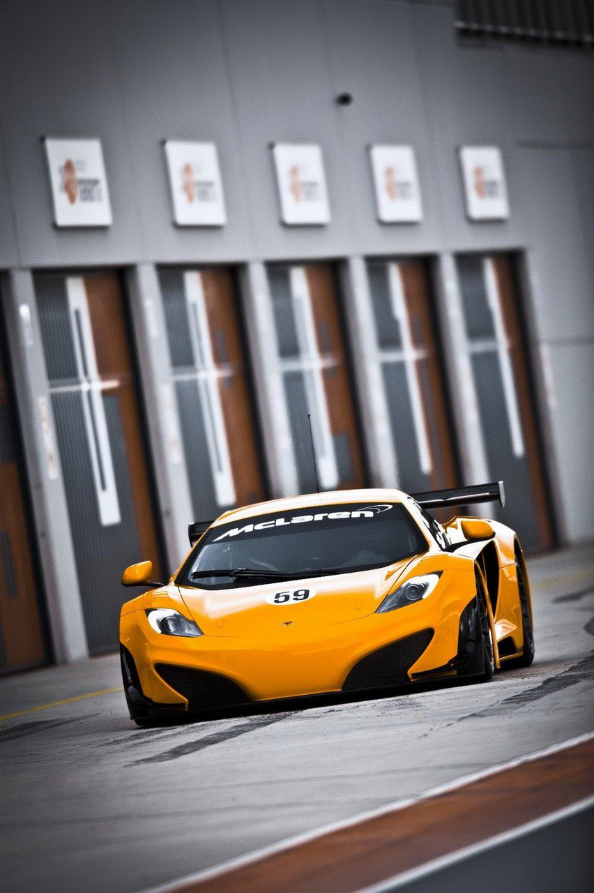 McLaren MP4-12C GT3