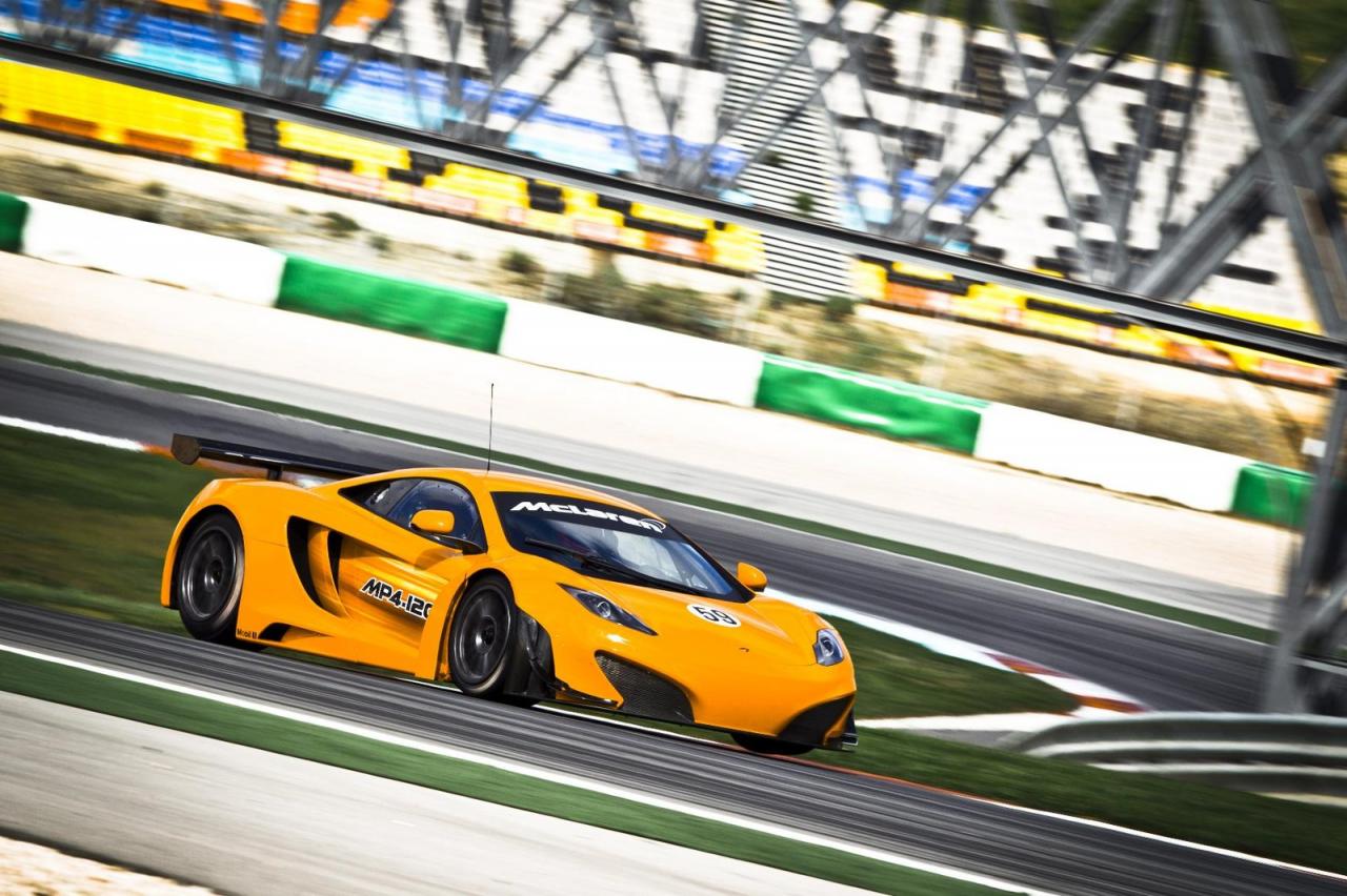 McLaren MP4-12C GT3