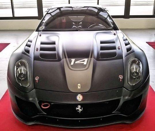 Ferrari 599XX в черно