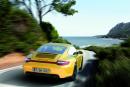 Porsche пуска 911 Carrera 4 GTS