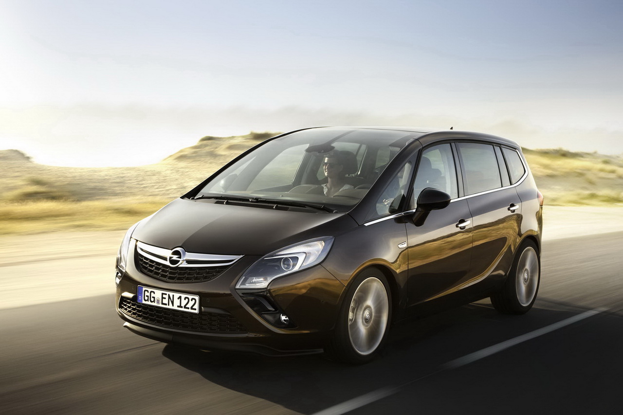 Opel Zafira Tourer 2012