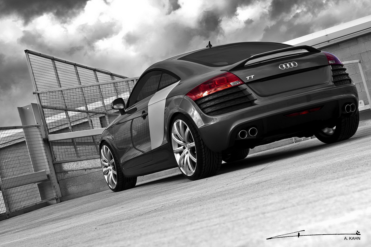 Audi TR8