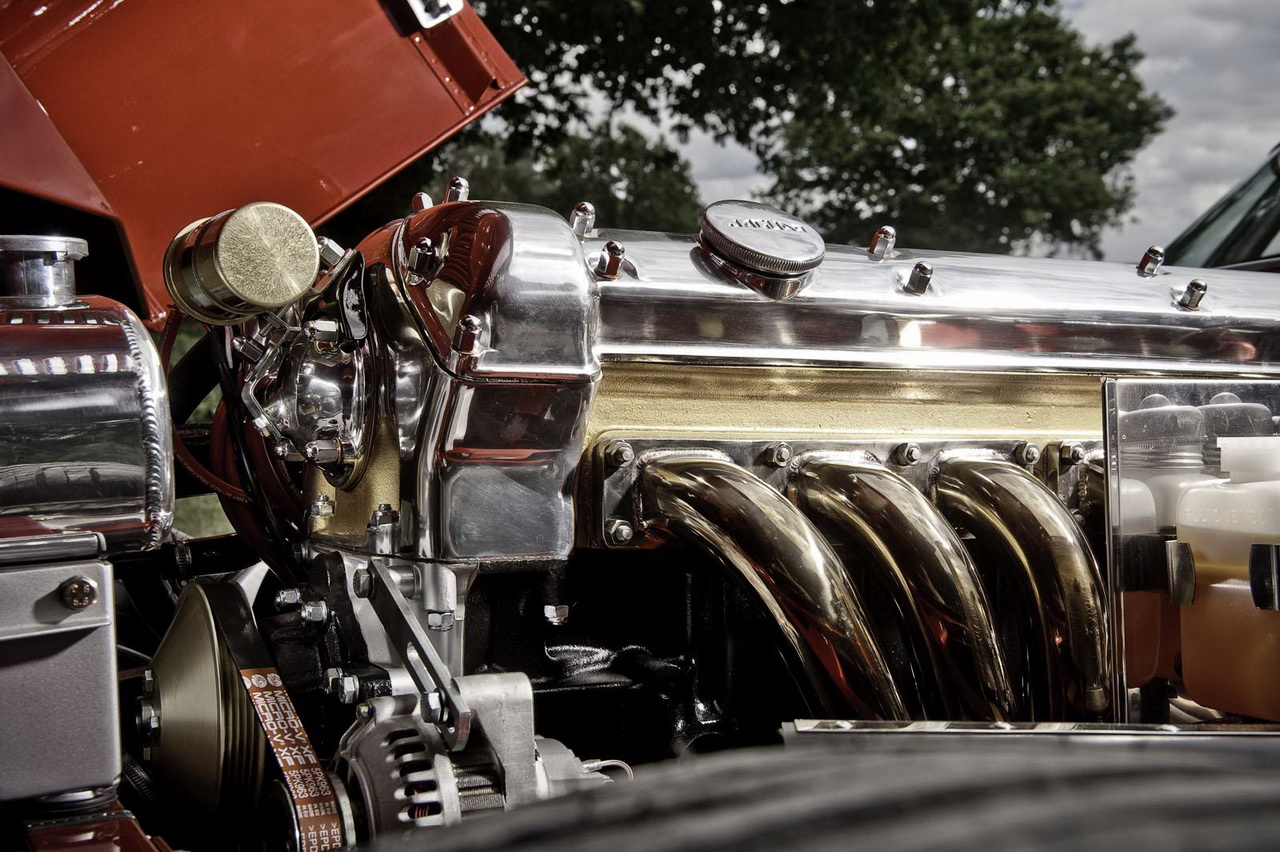 Jaguar E-Type Lightweight Speedster