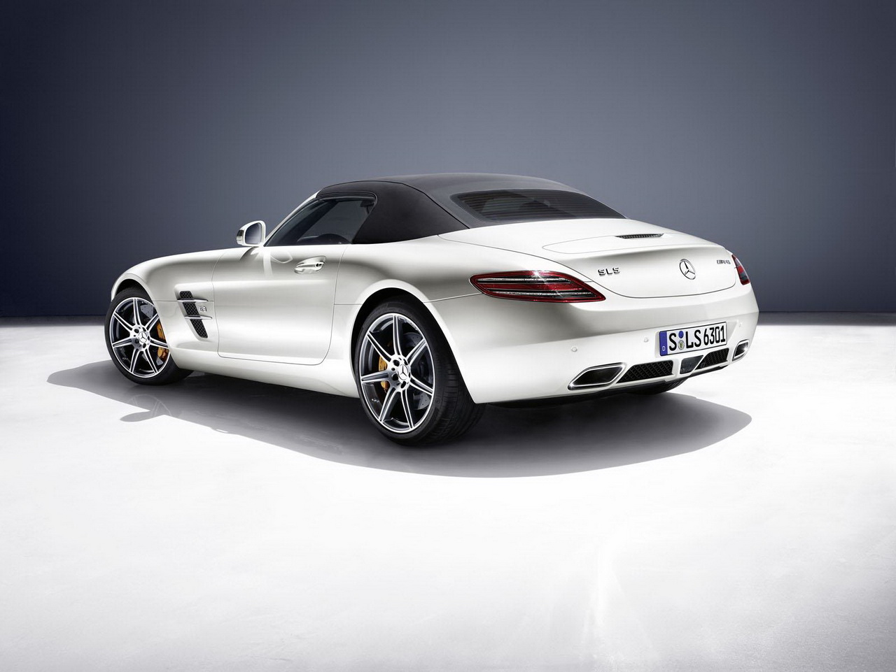 Mercedes SLS AMG Roadster