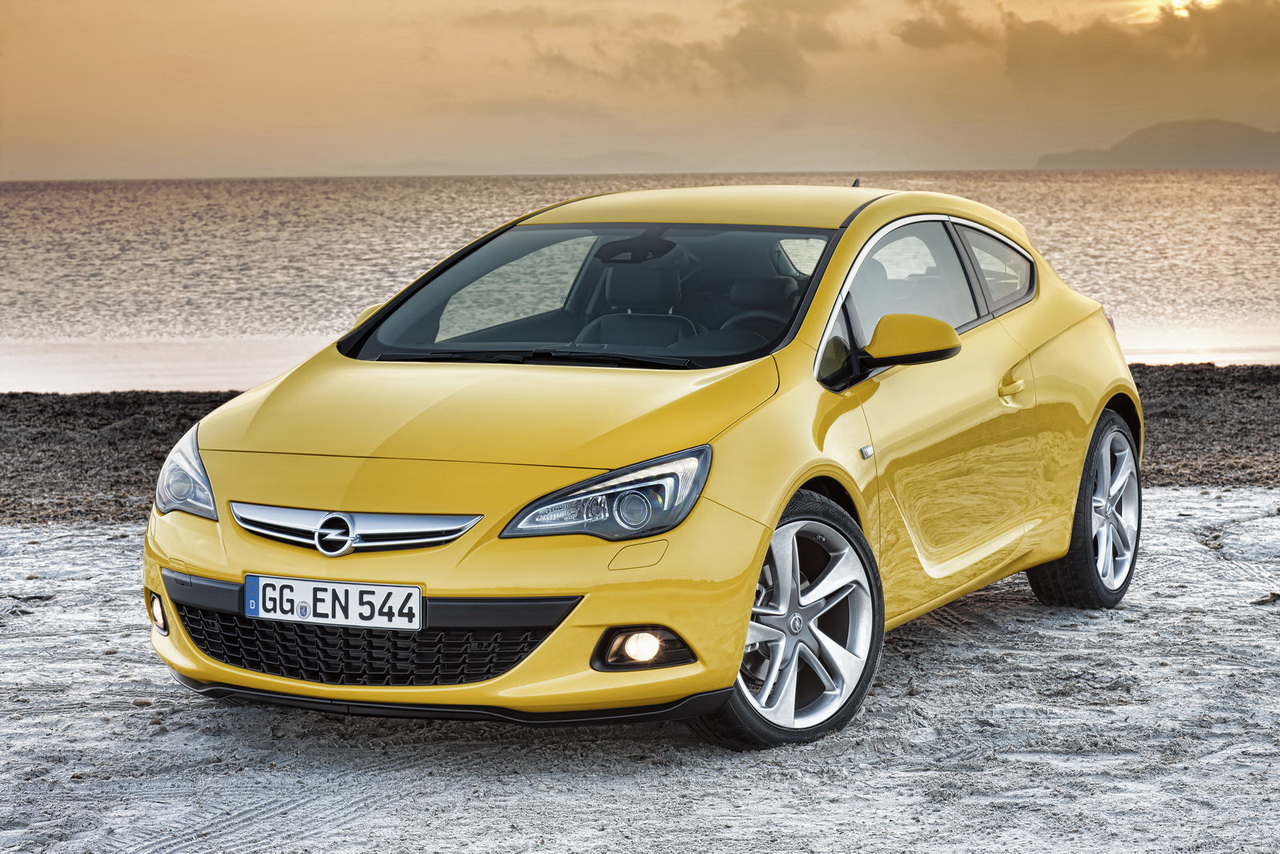 Opel Astra GTC 2012